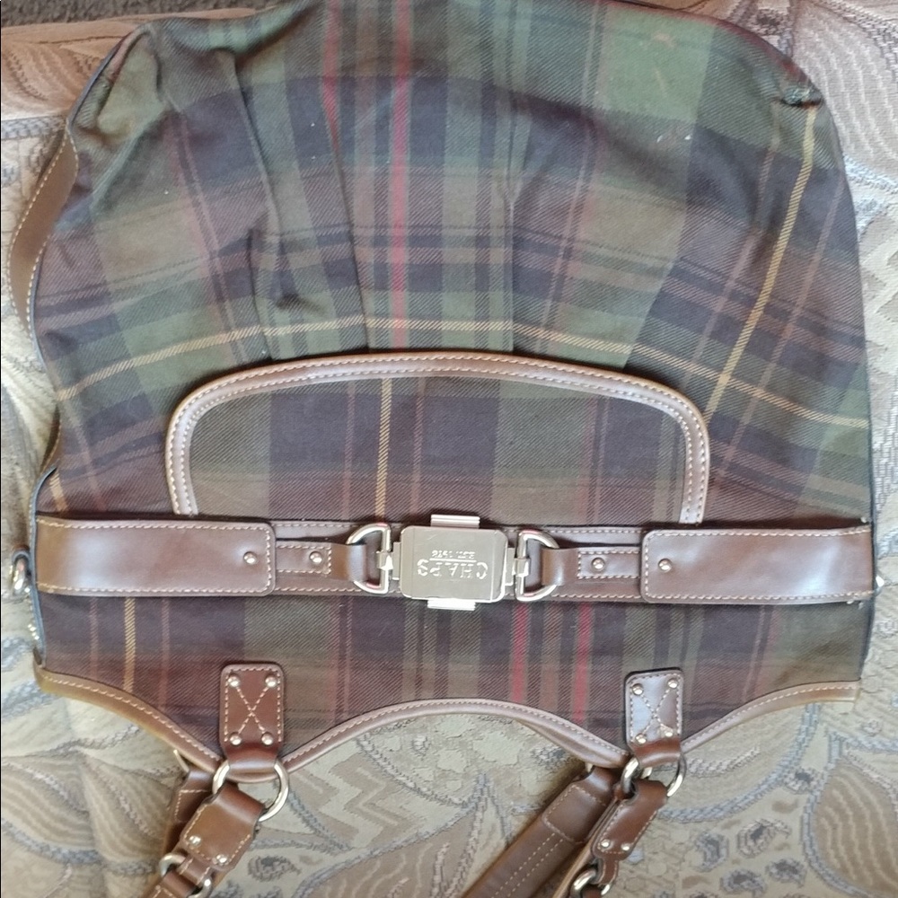 CHAPS SHOULDER BAG PURSE